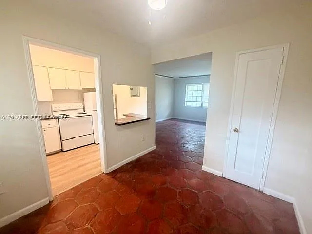 1208 S Douglas Rd #2 — Photo 3