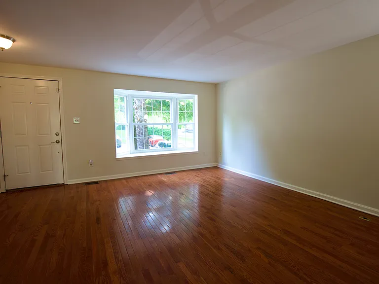25 Prairie Landing Ct — Photo 8