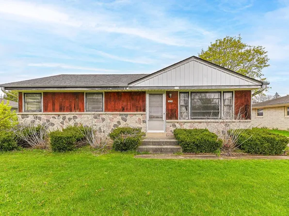 5436 South 113th STREET, Hales Corners, WI 53130