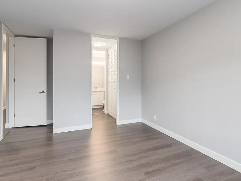 2105 90th Ave SW — Photo 15