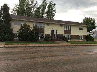 1105 E Bowen Ave, Bismarck, ND 58504
