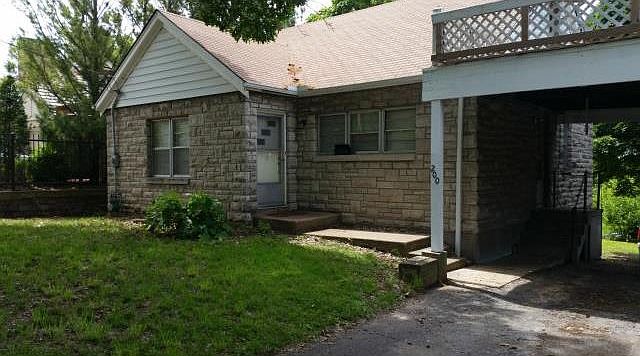 1st image of 200 N Sterling Ave