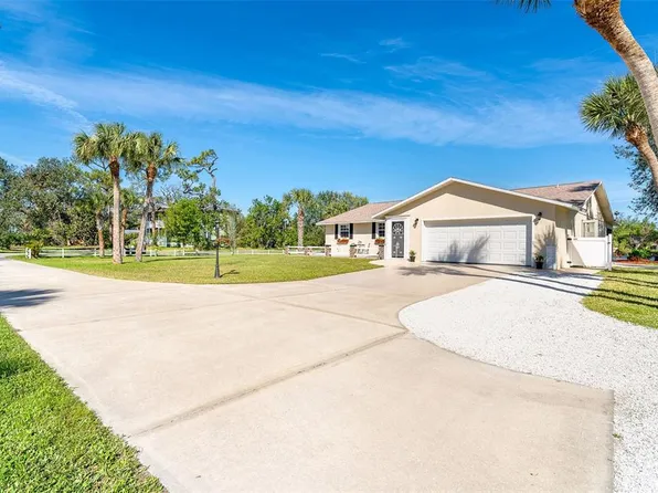 891 Harmony Ln, Englewood, FL 34223