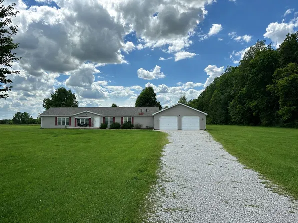 1190 Poe Rd, Bucyrus, OH 44820