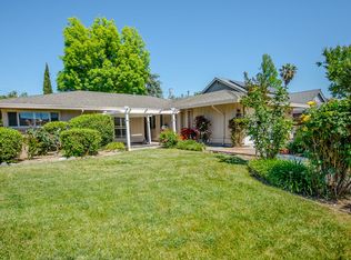 1 Monte Vista Dr, Woodland, CA