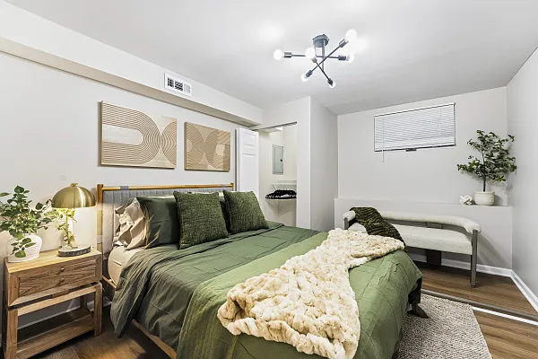 1410 N Lama Ln — Photo 17