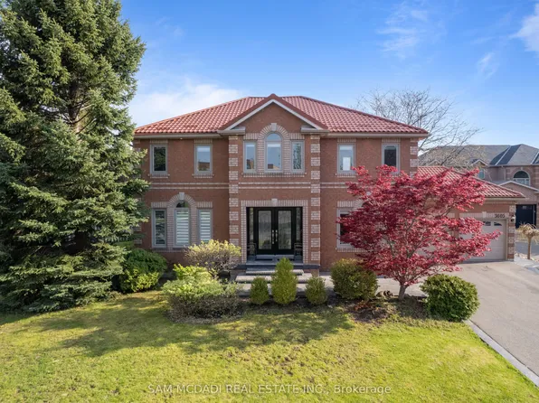 3605 Trelawny Cir, Mississauga, ON L5N 6N8