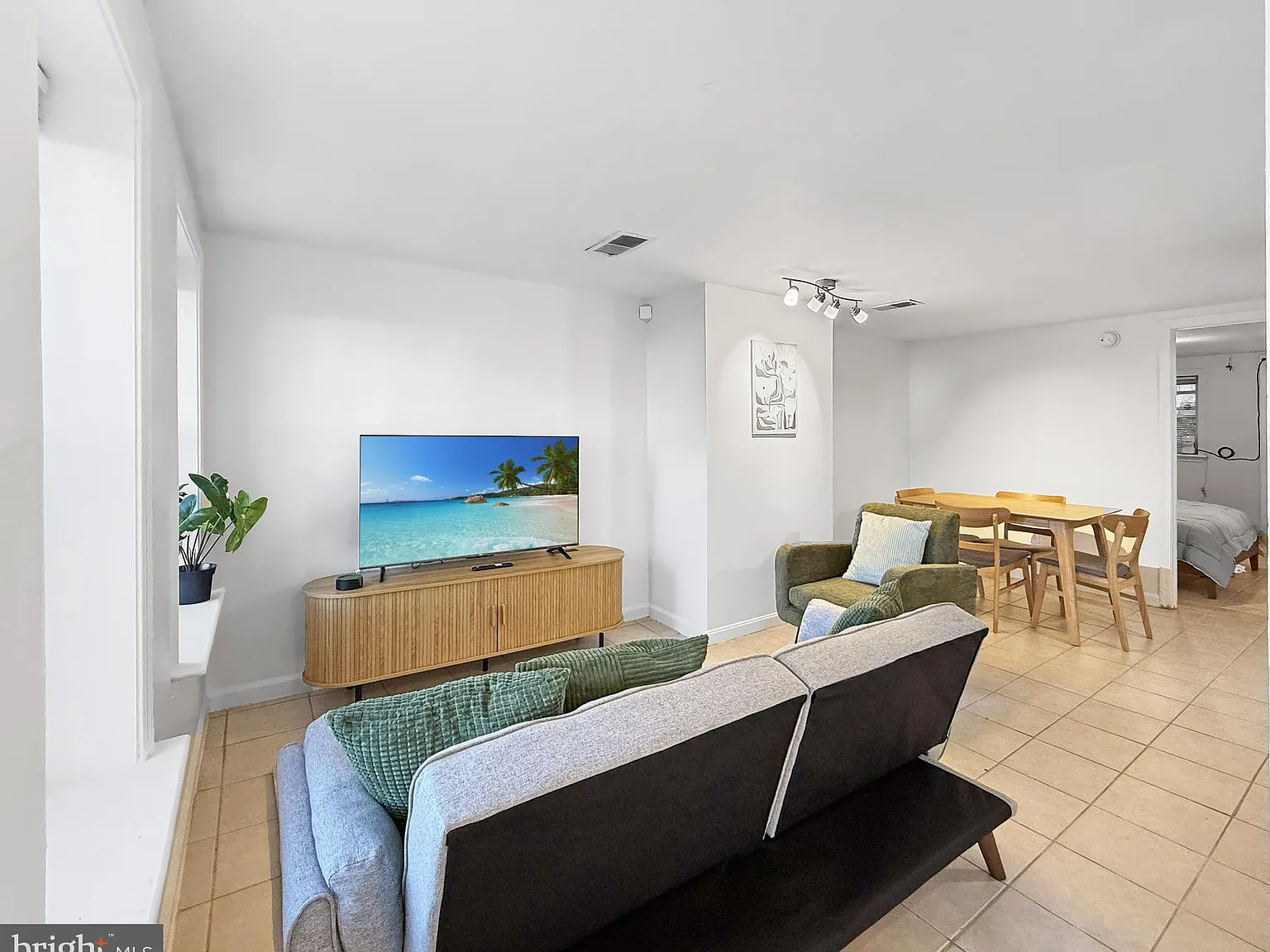 1 bed, 1.0 bath, 512 sqft, $1,850 — Photo 3