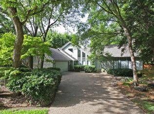 9901 Woodlake Dr, Dallas, TX 75243