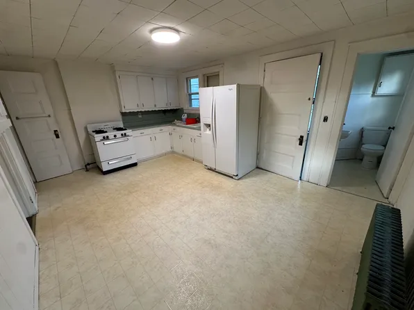 (undisclosed Address), Scotch Plains, NJ 07076