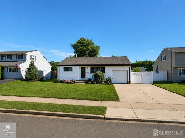 20 Albert Dr, Old Bridge, NJ 08857