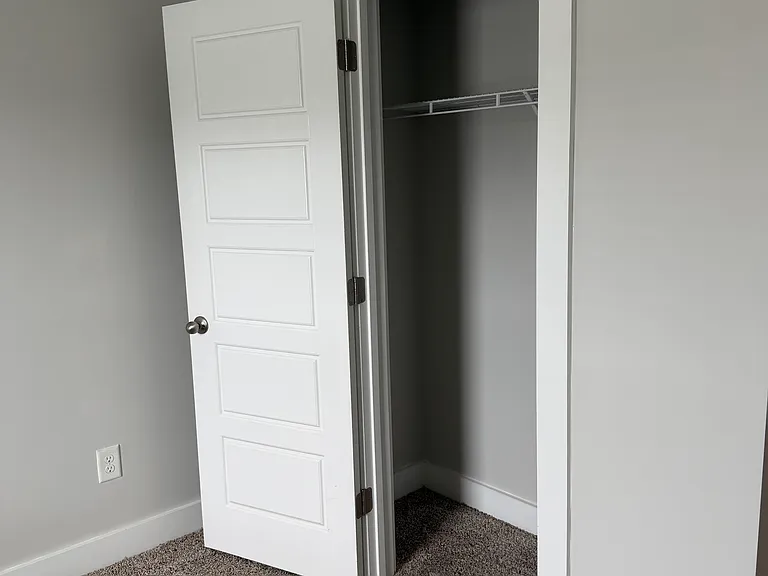 419 Windsinger Ln — Photo 16