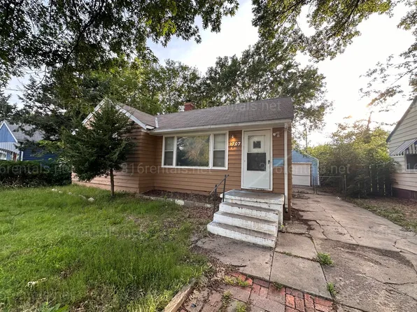 1707 N Harding Ave, Wichita, KS 67208