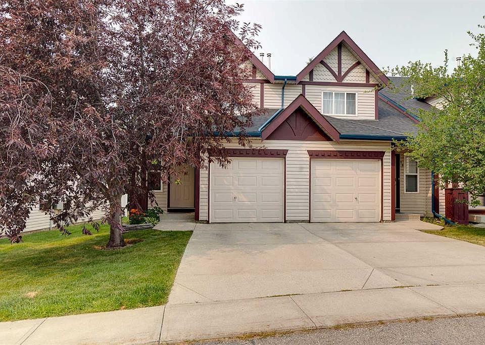 1st image of 17 E Country Village Cir NE