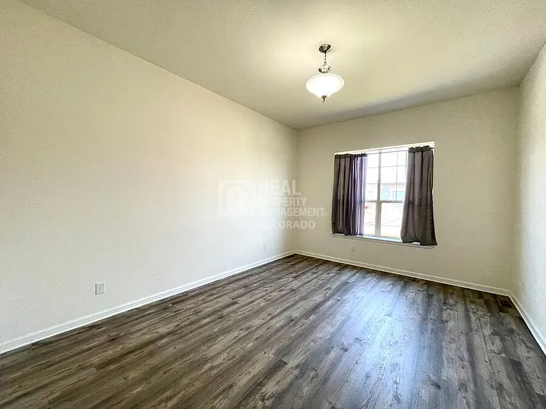 22345 E Bailey Pl — Photo 12