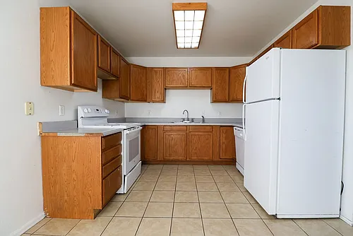 Floor plan 3634 Denver St