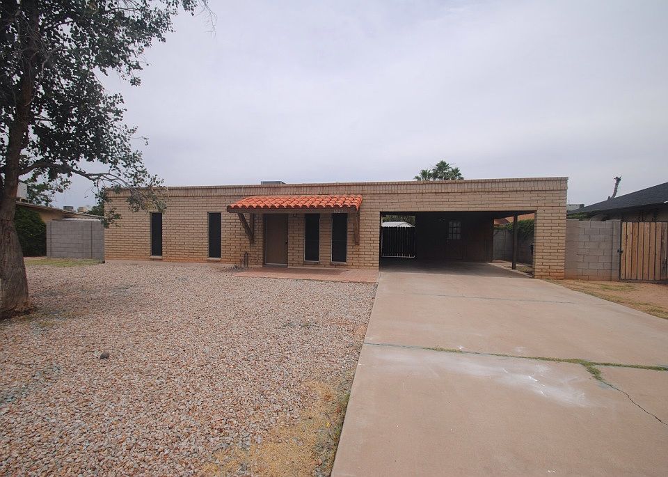 1st image of 1027 S Cochise Cir
