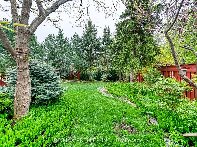 1 Johnswood Cres #BASEMENT — Photo 21