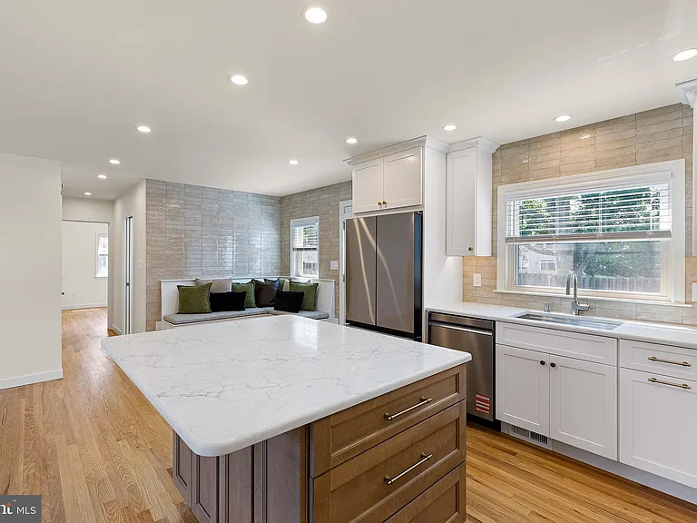 706 Sonora Ave — Photo 24