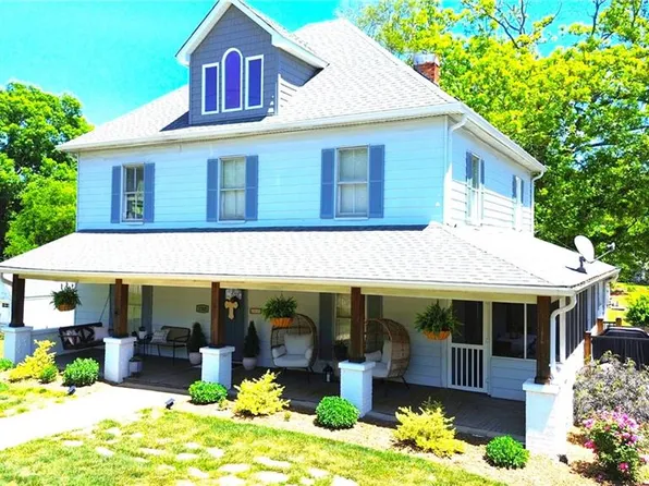 1202 Trogdon St, North Wilkesboro, NC 28659
