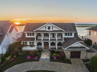 8107 Bayshore Dr, Margate, NJ 08402