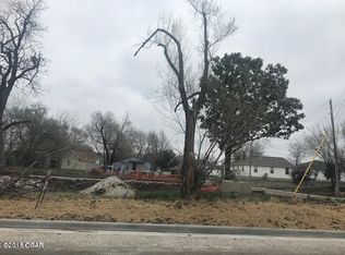 1627 Iowa Ave, Joplin, MO 64804