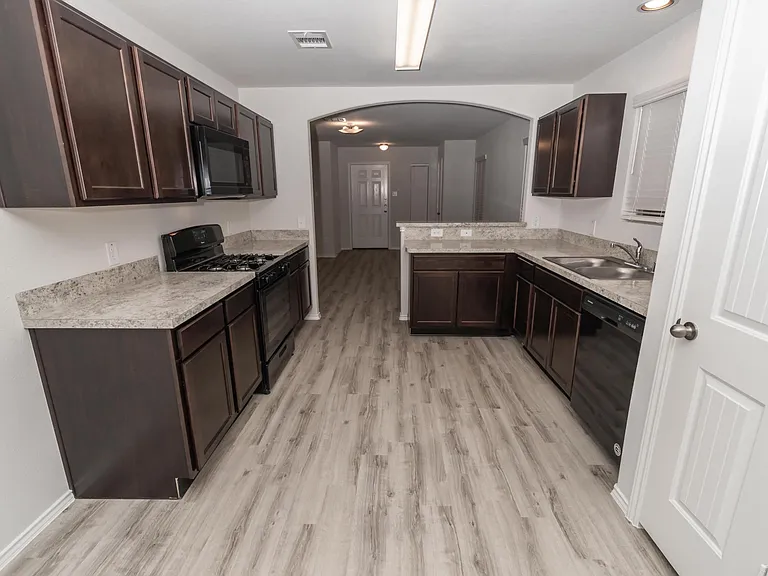 Plantation Forest Dr — Photo 7