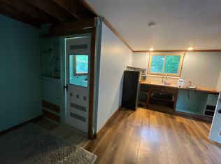 (Undisclosed Address), Athens, OH 45701