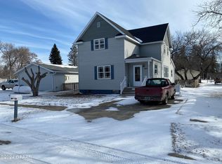 1007 3rd Ave, Cando, ND 58324
