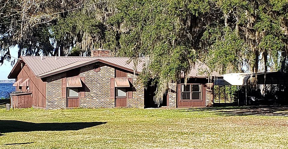 1st image of 452 Cedar Creek Rd