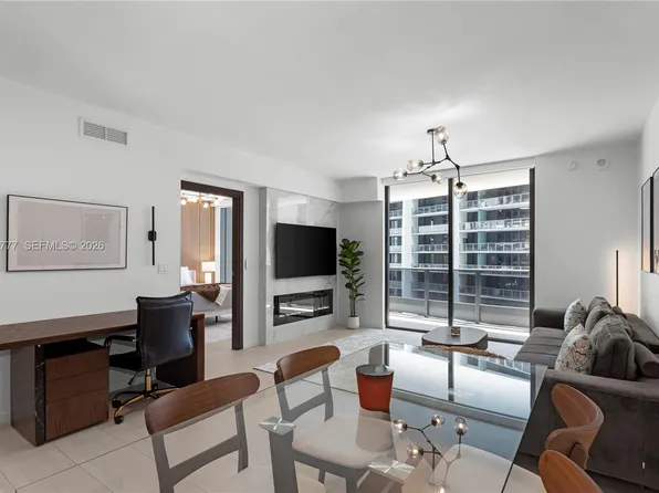 1000 Brickell Plz, Miami, FL