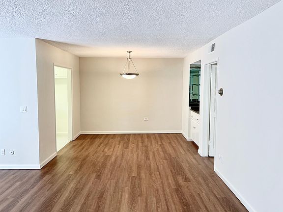 5th image of 145 N Almont Dr #5B