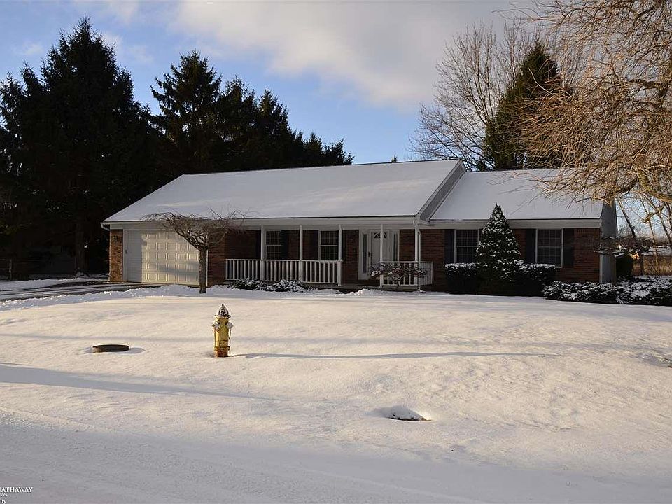 1st image of 28680 Farwell St