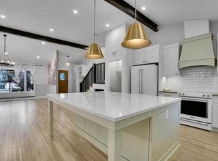 64 Hartford Rd NW, Calgary, AB T2K2A5