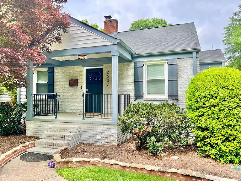 2637 Chesterfield Ave — Photo 2