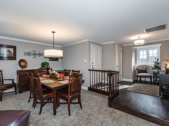 4th image of 10 Algonquin Trl APT 3