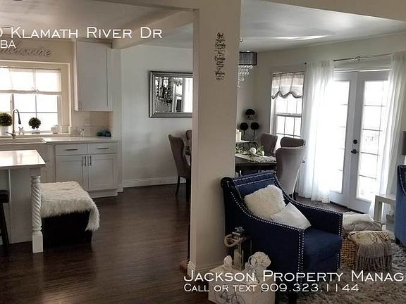 4th image of 3960 Klamath River Dr