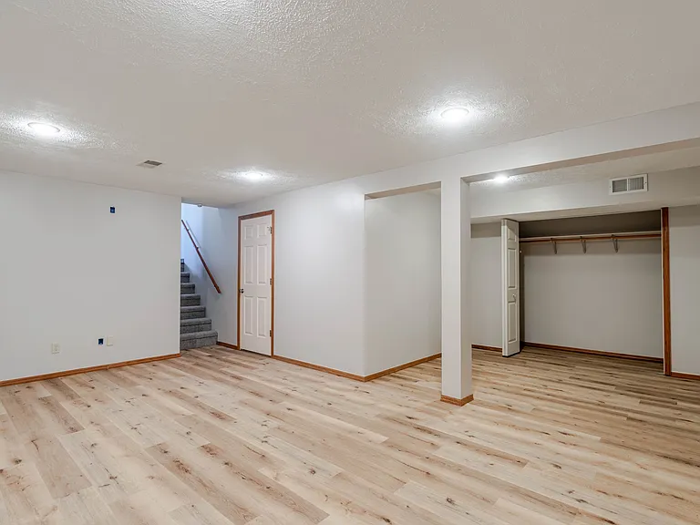 108 Riss Dr — Photo 19