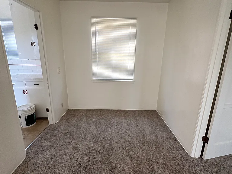 501 E Carrillo St #503 — Photo 7