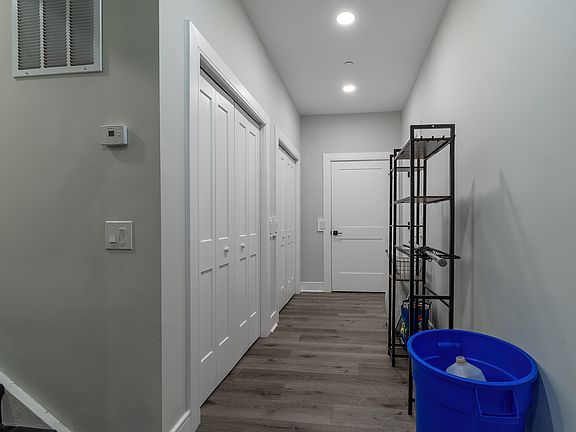 4th image of 13 Kennedy St #206