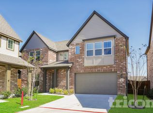 306 Yorkshire Ct, Saginaw, TX 76179