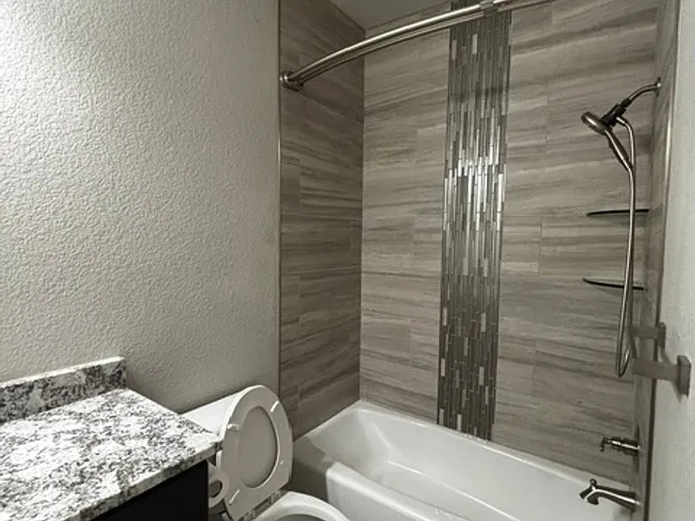 5505 Opal Dr — Photo 34