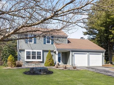 18 Paddock Ct, South Kingstown, RI, 02879