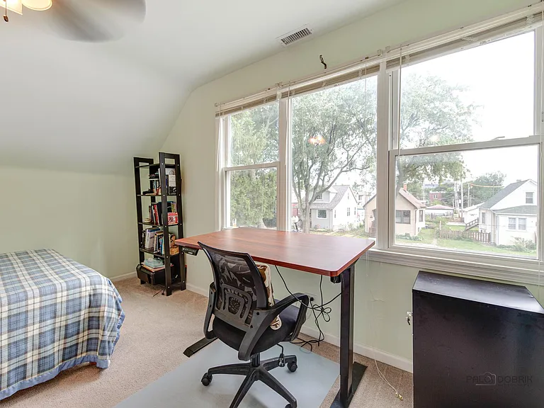 4716 W Hutchinson St — Photo 26