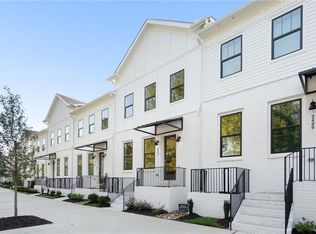 2487 Sycamore Rd NW #7, Atlanta, GA 30318