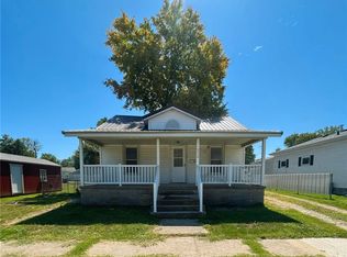 212 E 5th St, Tilton, IL 61833
