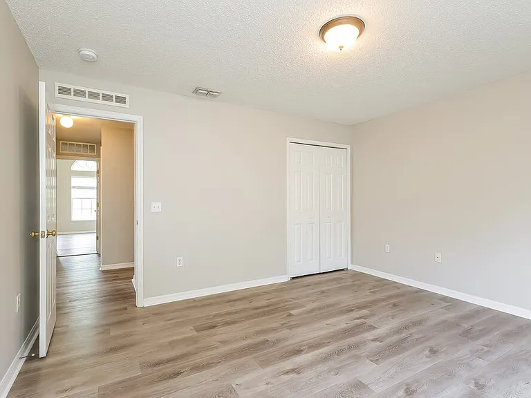 2069 Whispering Trails Blvd — Photo 16