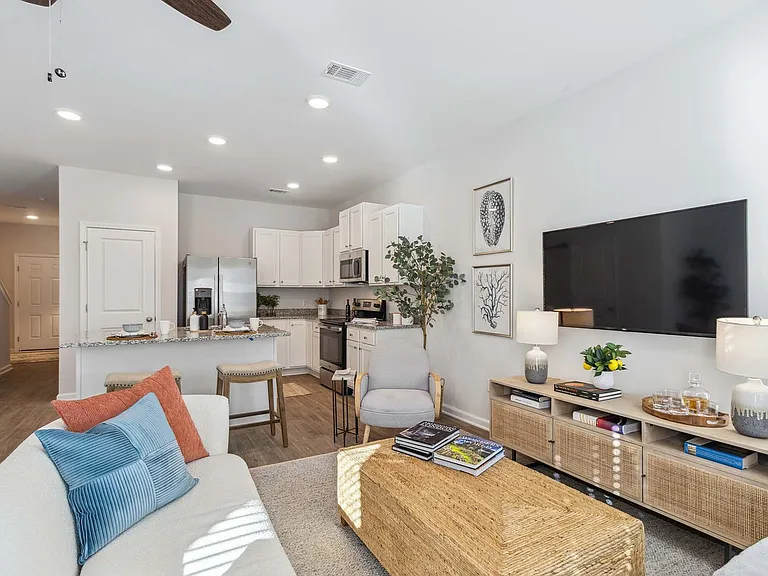 Covey Homes Grand Lagoon — Photo 39