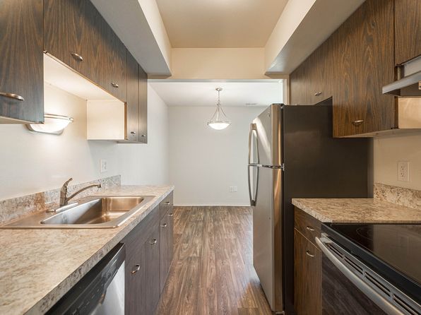 23128 Wellington Cres #152-204