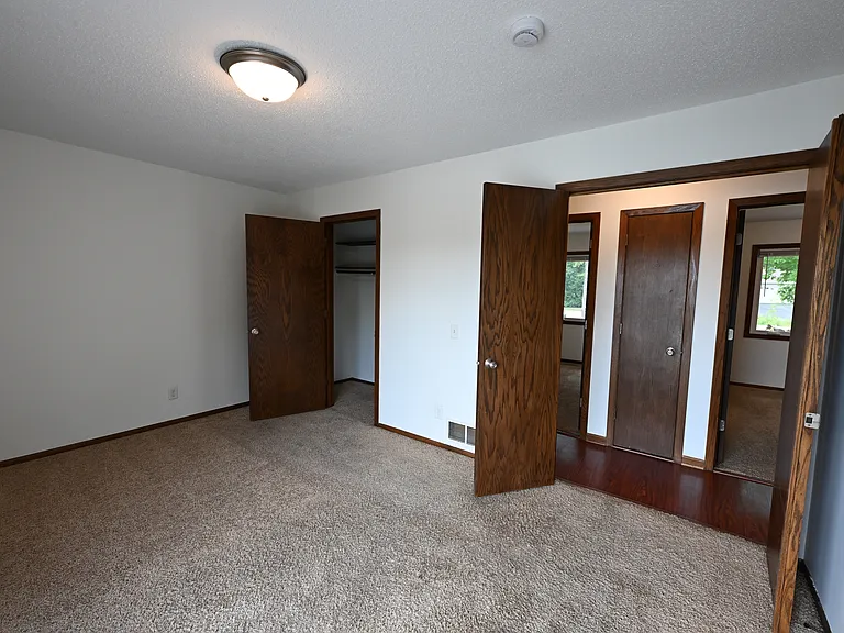 14429 Portland Ave — Photo 13